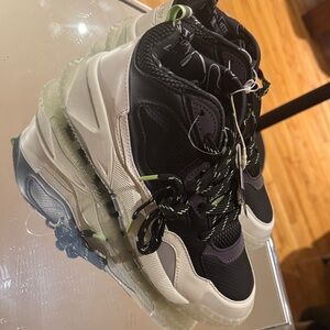 Zara Kids Shoes - Black and White